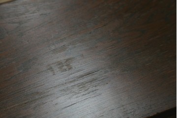 イギリスアンティーク　オーク材　クラシカルな雰囲気を醸し出すステンドグラスブックケース　(R-057344)