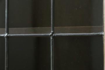 イギリスアンティーク　オーク材　クラシカルな雰囲気を醸し出すステンドグラスブックケース　(R-057344)