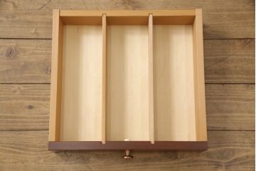 中古　美品　メープル不二屋　品の良さが高級感を高めるサイドボード(定価約38万円)(収納棚、戸棚、キャビネット)(R-057357)