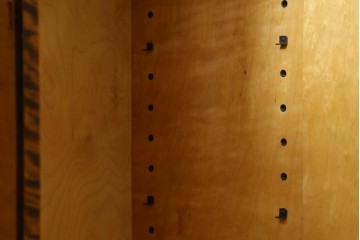 イギリスアンティーク　最高級!　マホガニー材　希少な杢目のキャビネット　(R-057393)