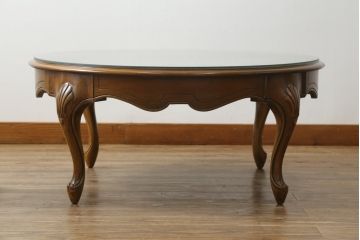 アメリカビンテージ　ガラス天板付き　凝った脚のデザインが目を引くセンターテーブル(ローテーブル、ラウンドテーブル、ヴィンテージ)(R-057394)