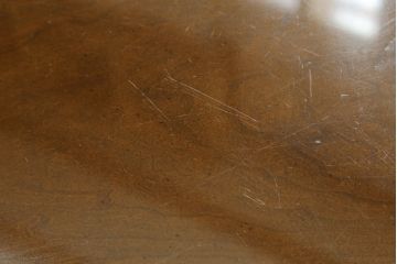 アメリカビンテージ　ガラス天板付き　凝った脚のデザインが目を引くセンターテーブル(ローテーブル、ラウンドテーブル、ヴィンテージ)(R-057394)
