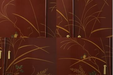 中古　最高級品　松創　秋草図　朱漆塗り　繊細な螺鈿細工が目を引く総桐箪笥(定価推定250万円以上)(ワードローブ、洋服タンス、桐たんす)(R-057397)