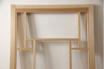 ラフジュ工房オリジナル　杉材　大正ロマン　こだわりの空間づくりにおすすめなガラス戸1枚(色ガラスもお入れできます)(引き戸、建具)(R-057403)