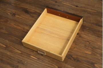 中古　美品　IDC大塚家具取り扱い　アメリカ　カウンシル(COUN CILL)　マホガニー材　エレガントなサイドテーブル(検索:キンデル、サァラ麻布)(ローテーブル、ナイトテーブル)(R-057404)
