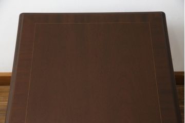 中古　美品　IDC大塚家具取り扱い　アメリカ　カウンシル(COUN CILL)　マホガニー材　エレガントなサイドテーブル(検索:キンデル、サァラ麻布)(ローテーブル、ナイトテーブル)(R-057404)