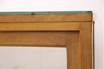 和製アンティーク　レトロ家具　ディスプレイが見やすい!レトロな脚とナチュラルな雰囲気が魅力のガラスケース(ショーケース、陳列棚、店舗什器)(R-057405)