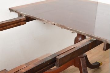 中古　美品　アメリカ高級家具　COUN CILL(カウンシル)　マホガニー材　高級感漂う佇まいが魅力のダイニングテーブル(カンセル、エクステンションテーブル)(定価約100万円)(R-057409)