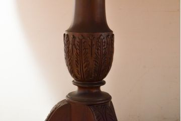 中古　美品　アメリカ高級家具　COUN CILL(カウンシル)　マホガニー材　高級感漂う佇まいが魅力のダイニングテーブル(カンセル、エクステンションテーブル)(定価約100万円)(R-057409)