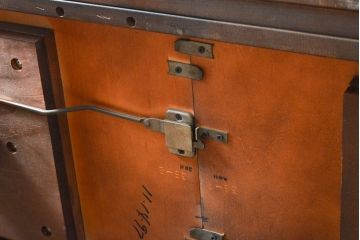中古　美品　アメリカ高級家具　COUN CILL(カウンシル)　マホガニー材　高級感漂う佇まいが魅力のダイニングテーブル(カンセル、エクステンションテーブル)(定価約100万円)(R-057409)