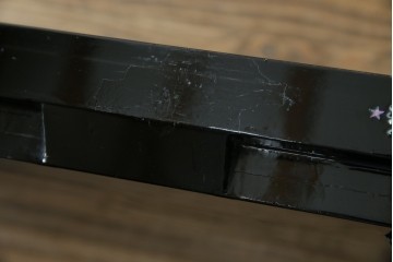 中古　韓国民芸家具　華やかな螺鈿細工が美しいセンターテーブル(座卓、ローテーブル)(R-057441)