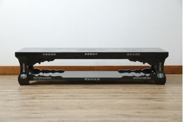 中古　韓国民芸家具　華やかな螺鈿細工が美しいセンターテーブル(座卓、ローテーブル)(R-057441)