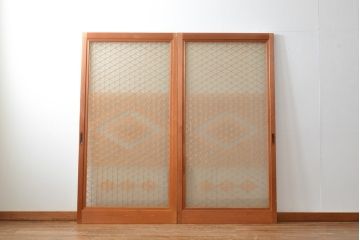 中古　美品　両面ガラス　繊細な組子細工が凛とした印象を放つ全面組子入りガラス戸2枚セット(引き戸、建具)(R-057461)