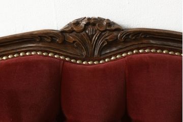 中古　美品　イタリア家具　彫刻の素晴らしいクラシカルな2人掛けソファ(定価約60万円)(二人掛け、2P)(R-057468)