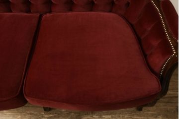 中古　美品　イタリア家具　彫刻の素晴らしいクラシカルな2人掛けソファ(定価約60万円)(二人掛け、2P)(R-057468)