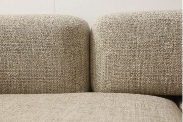 中古　超美品　FRITZ HANSEN(フリッツハンセン)　シンプルモダンなデザインが魅力的なアルファベットソファ(定価約83万円)(2人掛けソファ、2P)(R-057477)