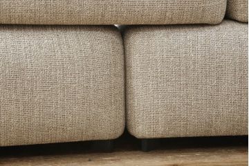 中古　超美品　FRITZ HANSEN(フリッツハンセン)　シンプルモダンなデザインが魅力的なアルファベットソファ(定価約83万円)(2人掛けソファ、2P)(R-057477)
