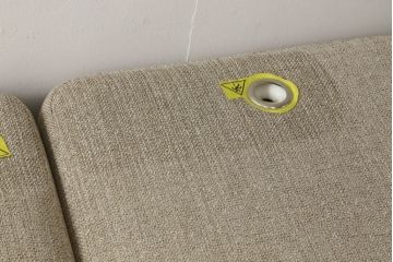 中古　超美品　FRITZ HANSEN(フリッツハンセン)　シンプルモダンなデザインが魅力的なアルファベットソファ(定価約83万円)(2人掛けソファ、2P)(R-057477)