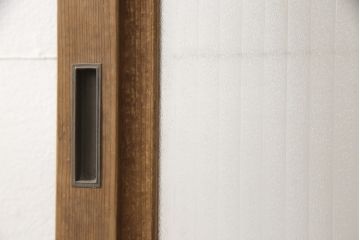 アンティーク建具　インテリア好きさんに人気の銀モールガラス入り!レトロな引き戸1枚(建具、ガラス戸、引き戸)(R-057481)