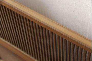 アンティーク建具　上質な和を演出してくれる格子戸リメイク衝立て(パーテーション、つい立て)(R-057482)