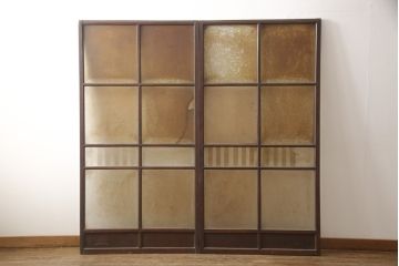 アンティーク建具　特注品　総欅(ケヤキ)材　ケヤキの引き戸は珍しい!!高級ガラス戸2枚セット(引き戸)(R-057484)