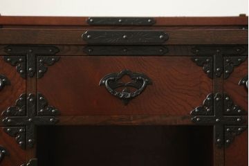 中古　美品　岩谷堂箪笥　和モダンな雰囲気が魅力的なドレッサー+チェアセット(定価約50万円)(鏡台)(R-057492)