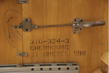 中古　美品　DREXEL HERITAGE(ドレクセルヘリテイジ)　気品あふれる佇まいが美しいダイニングテーブル(定価約77万円)(エクステンションテーブル)(R-057500)