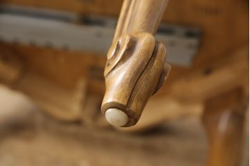 中古　美品　DREXEL HERITAGE(ドレクセルヘリテイジ)　気品あふれる佇まいが美しいダイニングテーブル(定価約77万円)(エクステンションテーブル)(R-057500)