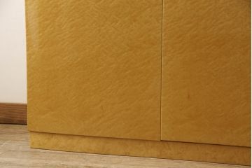 中古　松創　バーズアイメープル　シンプルで洗練された佇まいが印象的なサイドボード(定価約90万円)(戸棚、収納棚、キャビネット)(R-057501)
