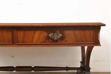 中古　最高級　イギリス　Charles Barr(チャールズ バー)　マホガニー　美しい木目が目を引く、象嵌入りセンターテーブル(定価約62万円)(ローテーブル)(R-057502)