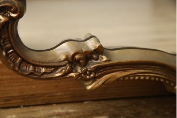 イタリアビンテージ　ぐるりと施された繊細な彫刻が美しいウォールミラー(壁掛け鏡、ヴィンテージ)(R-057507)