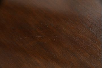 中古　美品　ヘンレドン(HENREDON)　マホガニー材の濃淡の色合いが楽しめるサイドチェスト(サイドボード、引き出し)(定価約80万円)(R-057509)