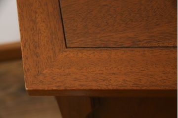 中古　美品　DREXEL HERITAGE(ドレクセルヘリテイジ)　Triune(トライユン)　品のある佇まいのサイドボード(サイドキャビネット、リビングボード、サイドチェスト、引き出し)(R-057522)