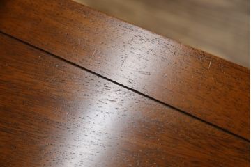 中古　美品　DREXEL HERITAGE(ドレクセルヘリテイジ)　Triune(トライユン)　品のある佇まいのサイドボード(サイドキャビネット、リビングボード、サイドチェスト、引き出し)(R-057522)