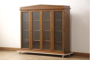中古　DREXEL HERITAGE(ドレクセルヘリテイジ)　Triune(トライユン)　品のある佇まいのサイドボード(サイドキャビネット、収納棚、飾り棚、食器棚、本箱、ブックケース)(R-057523)