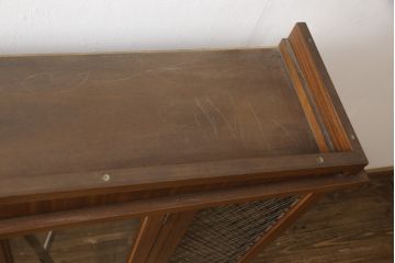 中古　DREXEL HERITAGE(ドレクセルヘリテイジ)　Triune(トライユン)　品のある佇まいのサイドボード(サイドキャビネット、収納棚、飾り棚、食器棚、本箱、ブックケース)(R-057523)