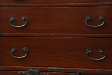 和製アンティーク　杉材　漆塗り　和モダンなお部屋づくりにオススメの庄内小箪笥(時代箪笥、和たんす、収納箪笥、引き出し)(R-057528)