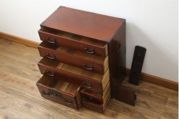 和製アンティーク　杉材　漆塗り　和モダンなお部屋づくりにオススメの庄内小箪笥(時代箪笥、和たんす、収納箪笥、引き出し)(R-057528)