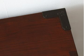 和製アンティーク　杉材　漆塗り　和モダンなお部屋づくりにオススメの庄内小箪笥(時代箪笥、和たんす、収納箪笥、引き出し)(R-057528)
