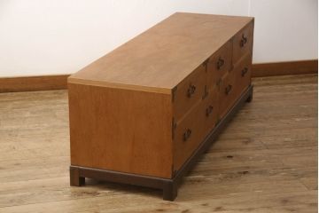 中古　屋久杉　お掃除のしやすさがありがたい脚付きローチェスト(ローボード、テレビ台、引き出し)(R-057532)