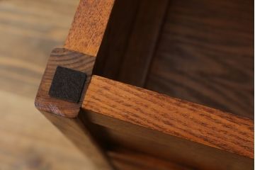 中古　美品　ニレ材　たっぷり収納スペース付きで使い勝手抜群の2人掛けベンチ(二人掛けベンチ、長椅子、板座)(R-057538)