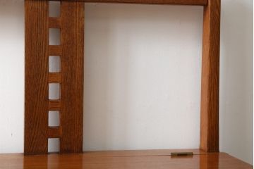 中古　美品　ニレ材　たっぷり収納スペース付きで使い勝手抜群の2人掛けベンチ(二人掛けベンチ、長椅子、板座)(R-057538)