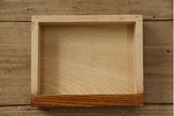 中古　美品　ニレ材　木の温もりを存分に感じられる囲炉裏テーブル(ダイニングテーブル、木製火鉢)(R-057539)