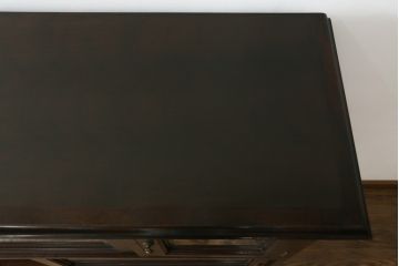 中古　松本民芸家具　和モダンなデザインが雰囲気を盛り立てるC型サイドボード(食器棚、キャビネット、収納棚、戸棚)(定価約84万円)(R-057546)