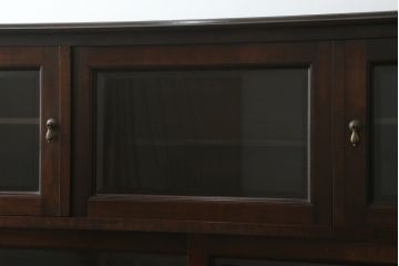 中古　松本民芸家具　和モダンなデザインが雰囲気を盛り立てるC型サイドボード(食器棚、キャビネット、収納棚、戸棚)(定価約84万円)(R-057546)