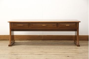 中古　最高級!指物工芸家具　駿河工芸　総欅(ケヤキ)無垢材　品を感じさせる佇まいが魅力的な文机(座机、ローテーブル、センターテーブル)(R-057550)