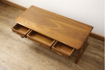 中古　最高級!指物工芸家具　駿河工芸　総欅(ケヤキ)無垢材　品を感じさせる佇まいが魅力的な文机(座机、ローテーブル、センターテーブル)(R-057550)