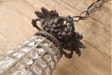 ビンテージ照明　フランスヴィンテージ　華やかな装飾が美しいシャンデリア(吊り下げ照明、天井照明)(R-057560)