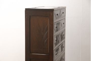 中古　美品　軽井沢彫り　菖蒲彫刻　品のある佇まいが魅力的なチェスト(和タンス、衣装箪笥、洋服たんす、引き出し)(R-057565)