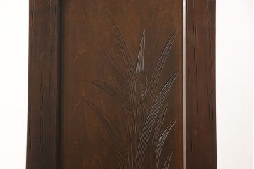中古　美品　軽井沢彫り　菖蒲彫刻　品のある佇まいが魅力的なチェスト(和タンス、衣装箪笥、洋服たんす、引き出し)(R-057565)